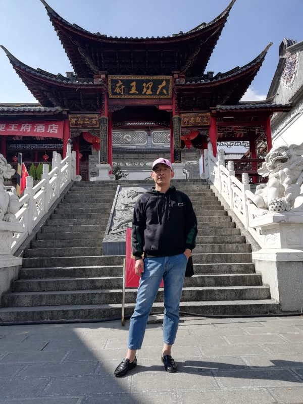 旧事离人的第一张照片--贵州交友中心