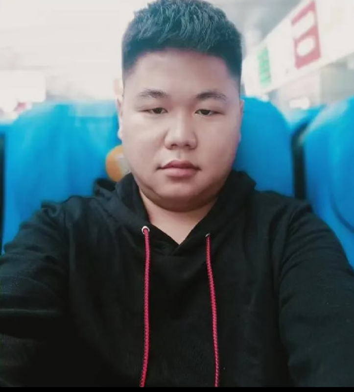 黄斌的第二张照片--贵州交友中心